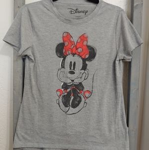 Disney Minnie Mouse Novalty Tshirt Size Small